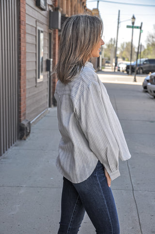 Flower Knit Patch Pocket Stripe Shirt