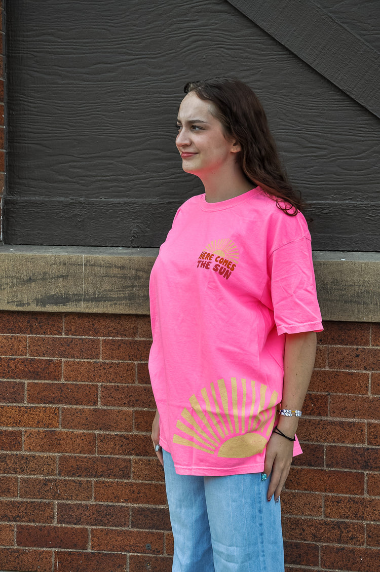Here Comes The Sun Graphic Oversized Tee