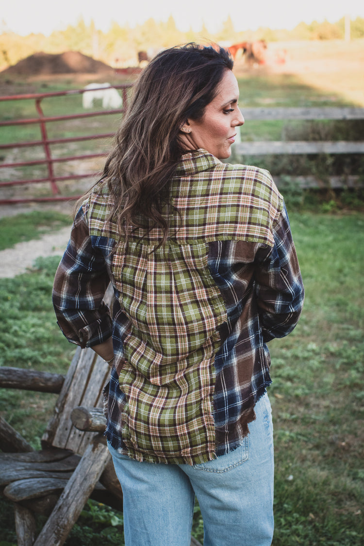 Contrasted Panel Button Front Plaid