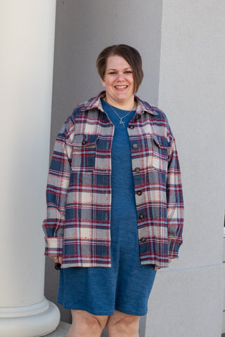 Closet Staple Curvy Flannel Top | JQ Clothing Co.