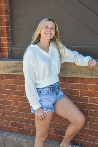 L/S Collared Crop Knit Top