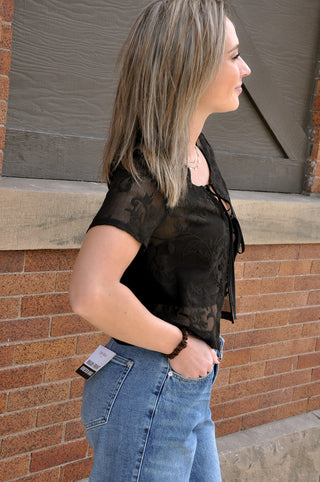 Lace Tie-front Short Sleeve Top
