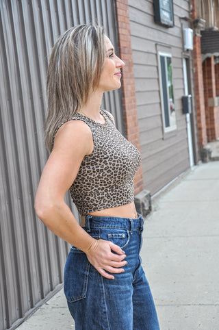 Leopard Print Sleeveless Cropped Knit Top, view 4