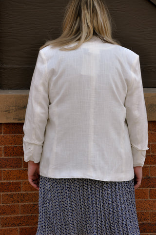 Lovely Linen 3/4 Sleeve Blazer