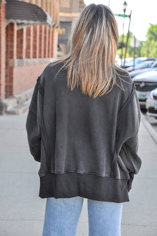 Mineral Wash Snap Collar Pullover