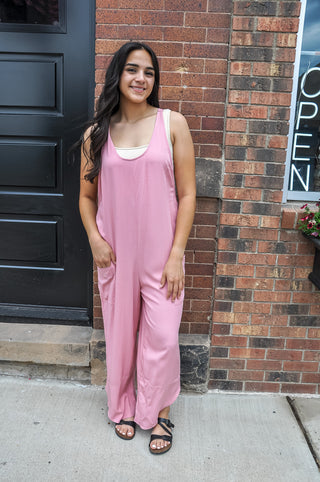 Relaxed Wide Leg Pocket Jumpsuit