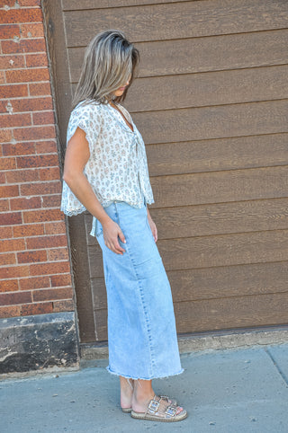 Romantic Floral Lace Tie Blouse