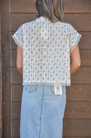 Romantic Floral Lace Tie Blouse