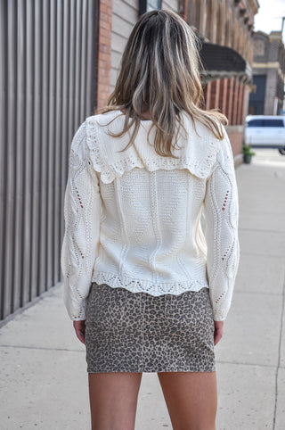 Ruffle Collar Cable Knit Sweater