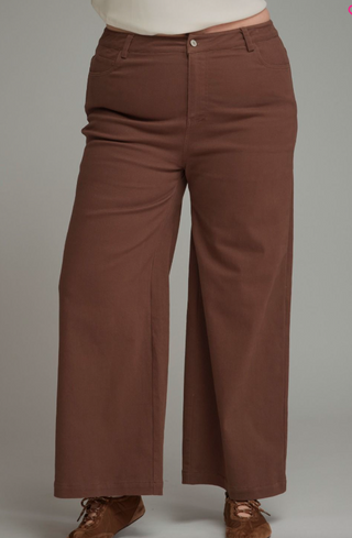 Curvy Solid Cropped Wide-Leg Pants