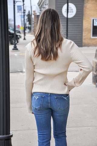 Square Neck Long Sleeve Knit Top