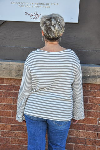 Striped Contrast Long Sleeve Curvy Top