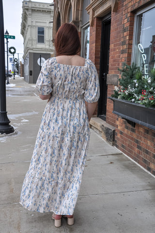 Sweetheart Neck Maxi Dress