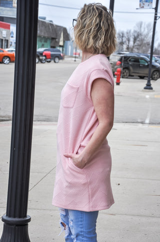 Textured Sleeveless Mini Dress w/Pocket