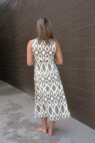 Waist Ruched W/Gold Embellishment Midi Dress