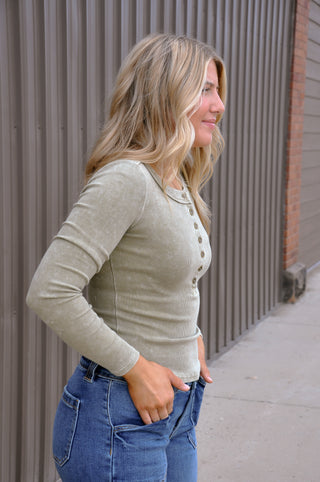 Washed LS Ribbed Henley Top