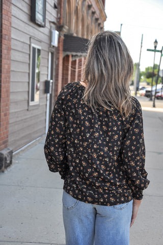 Y Split Button Neck Floral Top