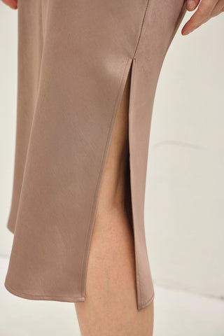 Silky Satin Midi Skirt with Elastic Waistline in Taupe