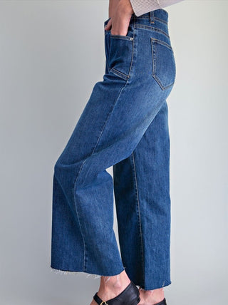 Frayed Hem Patch Pocket Wide Leg Denim Pants
