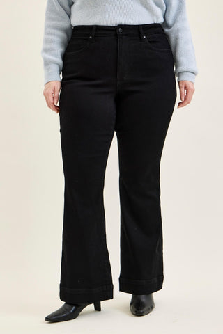 Curvy JB Daisy Bootcut Md Instant Classic, view 2 | JQ Clothing Co.