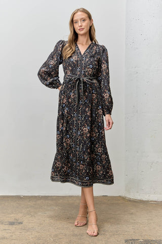 Curvy Printed Floral V-neck Midi Dress