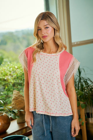 Curvy Floral Rib Knit W/Crochet Trim Sleeves