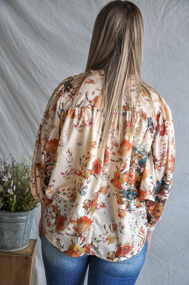 Ivory Yours Floral 3/4 Sleeve Top