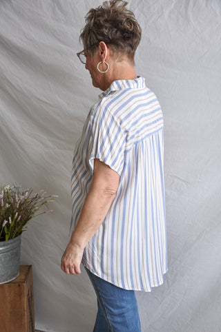 Vertical Striped Curvy Short Sleeve